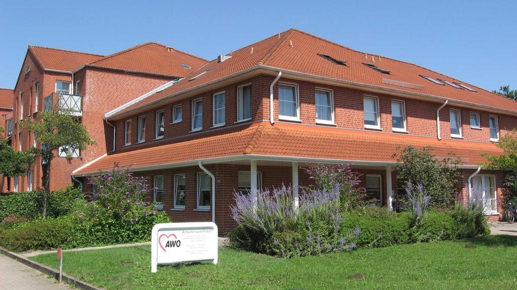 AWO Servicehaus Norderstedt Betreutes Wohnen für Senior/innen Referentinnen: