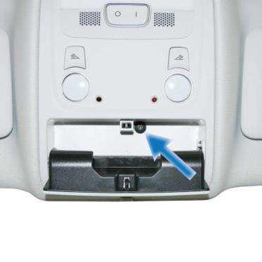 18 ACHTUNG: Verfügt das Fahrzeug über Airbags ist aus