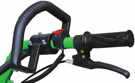 1,0 kw at 6500 min-1 starter: reverse starter ignition: CDI fuel capacity: 650 cm3 Kraftstoff: unleaded fuel thread length/thickness: 2,5 / 2,4 mm weight: 15 kg packageing dimensions: 760x450x310 kg