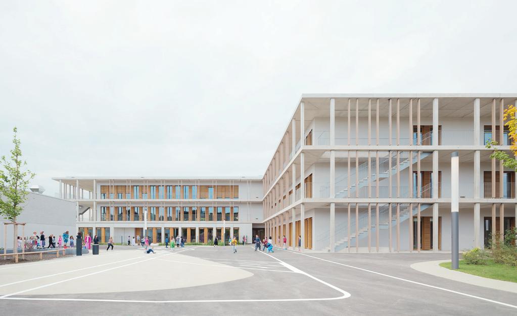 Grundschulen in modularer Bauweise Wird dieses pädagogische Konzept konsequent planerisch verfolgt, ergeben sich durch die notwendige Verlagerung des baulichen Rettungswegs nach