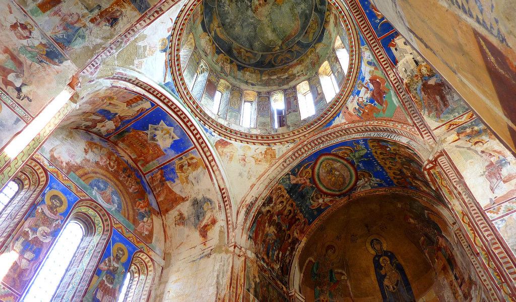Sie zählt zu den größten Kathedralen des Landes und imponiert mit ihrer weiten Kuppel ein Meisterwerk ihrer Zeit und der harmonischen Gliederung.