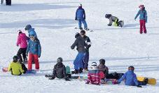 Besonders erfreulich war die Entscheidung des Organisators des Kinderferienkurses Patrik Ehinger und des Skischulleiters Philipp Fleischer, das Risiko einzugehen, den Kurs trotz schlechter