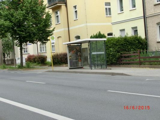 Detailinformationen zu Treppen, Aufzügen / Treppenliften, Rampen, Automaten und speziellen Türen auf dem Weg zu einzelnen