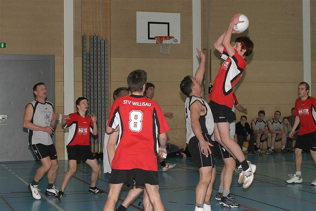 zweithöchsten Spielklasse der Schweiz. Im Jugendbereich konnte der STV Willisau Handball in den letzten Jahren drei Schweizermeistertitel feiern und sich dabei gegen grosse Vereine durchsetzen.