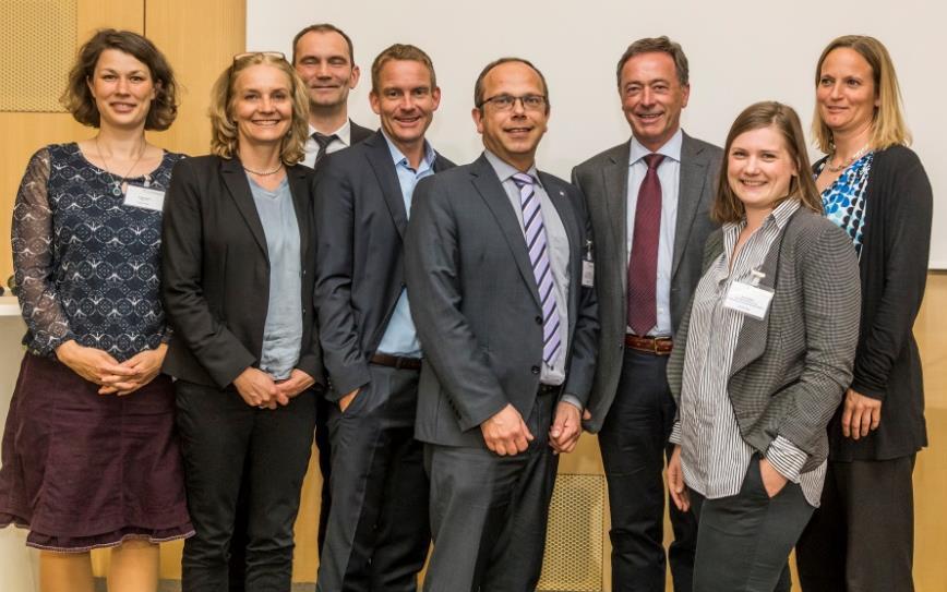 Der neu gewählte Vorstand (v.li.): Evelyn Bahn, Dr. Karen Tscherning, Christian Mieles, Florian Schütze, Dr.