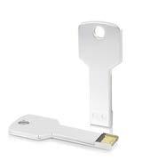 Hochwertiger, rechteckiger USB-Stick mit Edelstahloberfläche und Verschlussklappe. 04 USB DELUXE 1 Extrem flacher USB-Stick mit Schlüsselkette und COB-Chip.