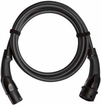 ZUBEHÖR ACCESSORIES Ladekabel Typ 2 Charging cable type 2 nach IEC 62196-2 32 A 240 /415 V AC Länge ca. 4 m spritzwassergeschützt IP44 In acc. with IEC 62196-2 32 A 240/415 V AC Length approx.