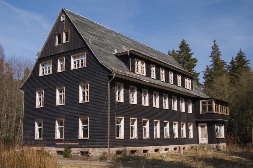 Schloss Ochsenberg ist auf einem Landgut mitten im wunderschönen Harz gelegen.