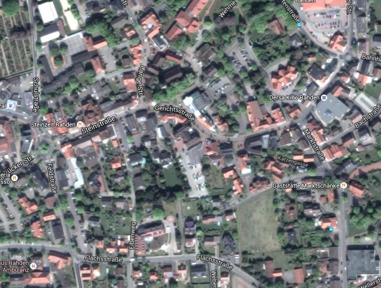 Abb. 84: Luftbild Prüfstandorte Parkplätze in der Innenstadt Kartengrundlage: Google Earth Professional Bearbeitung: cima 2016 Die Standorte sollten daher weiterhin als Parkplätze erhalten bleiben.