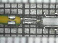 Crimpverbindung mit Kabel in der laser-skalierte -c