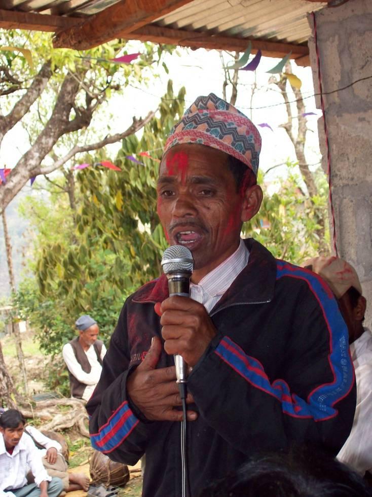 Programmbeispiel CFDP Nepal Erzielte Wirkungen: Übereignung von ca. 850.000 ha Waldflächen an ca. 13.500 Forest User Groups (FUG s) zur Nutzung, von denen sich etwa 10.