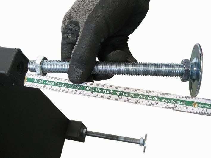 Für den Aufbau benötigen Sie: Zentimetermaß Winkel Wasserwaage Spachtel Behälter zum Anmischen der Reparaturmasse Flexmaschine