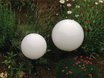 60W E27 Zuleitung: 2,5m Garten LED Ball Ø 30cm inkl. Farbwechsel, Erdspieß Garten-Leuchtball mit LED-Farbwechsel inkl. Lieferung erfolgt inkl. Leuchtmittel! Ø: 300mm Leuchtm.
