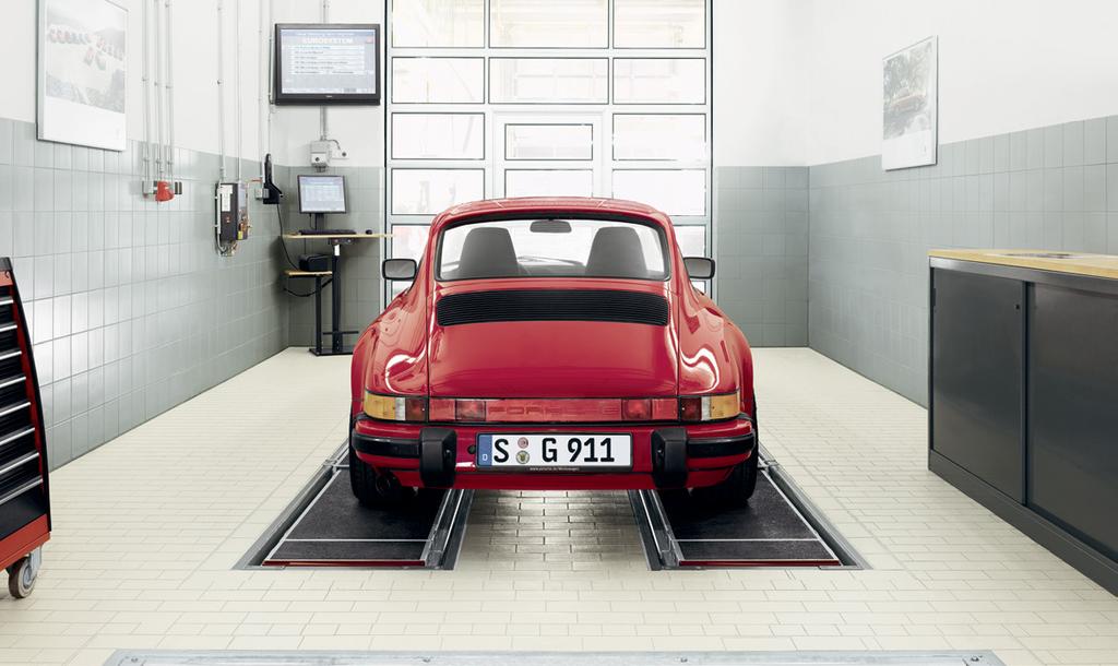Um diesen Ansprüchen zu genügen und weltweit einen einheitlichen Qualitätsstandard bei allen Porsche Service- und Werkstattmitarbeitern zu gewährleisten, wurde ein spezielles Classic Trainingskonzept