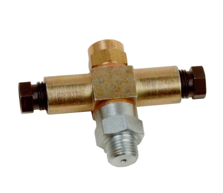 In den Nebenleitungen (Verbindung: Verteiler Schmierstelle) tritt der Pumpendruck nicht mehr unmittelbar auf.