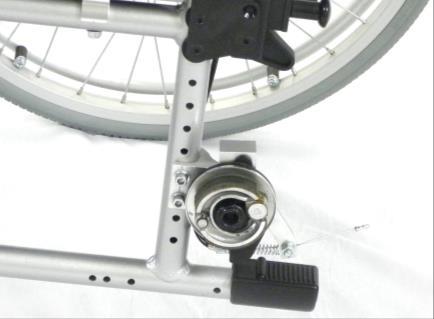 Primus MS Vergrößerung des Radstandes Bevor Sie den Radstand der Hinterräder verstellen können, müssen Sie diese demontieren (Abschnitt Demontage der Hinterräder ).
