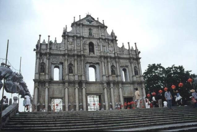 Santiago (1495, Cabo Verde) Igreja de São Paulo (1565-1594, Macau) Igreja de São