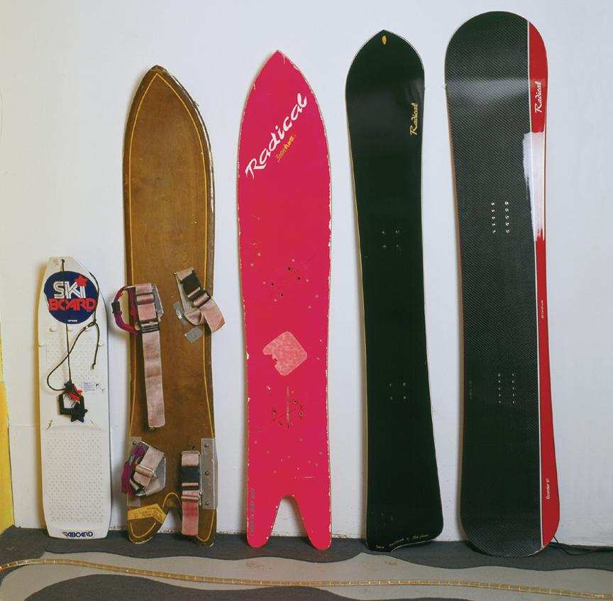 Swiss Snowboards handmade since 194 Evolution der Radical Boards Seit 194 bauen wir als erste Zürcher Boardcompany handgemachte High-Tech-Boards mit der leidenschaftlichen Philosophie: «Für das