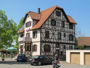 Heilbronner Straße 20 (Flstnr. 74) erhaltenswertes historisches Gebäude Gasthaus Am südlichen Ortsrand, ursprünglich außerhalb des Ortsetters in Solitärlage stehendes, zweigeschossiges Gasthaus.