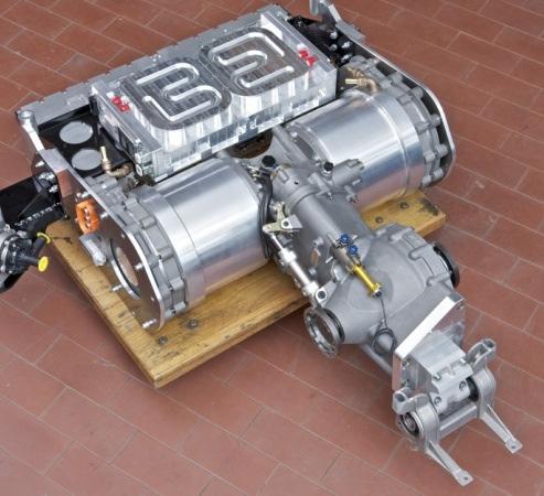 000 upm Leistungsdichte: 2,4 kw/kg Getriebe 1. Gang120 km/h 2.