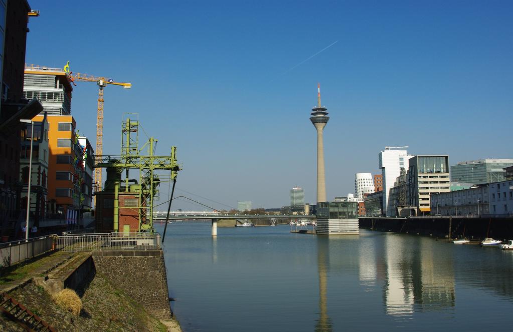 Grüße aus Düsseldorf! Fragen?