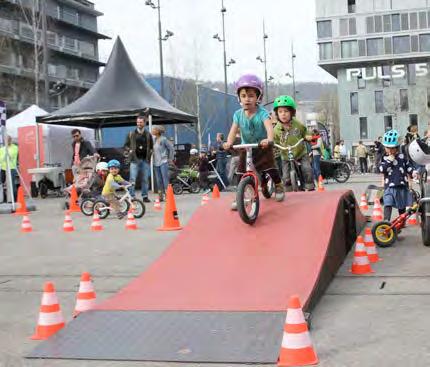 Der Kids Bikeparcours eignet sich optimal für Kinder von 210 Jahren und kann mit Mountainbikes, BMX oder LikeaBike Laufrädern befahren werden.