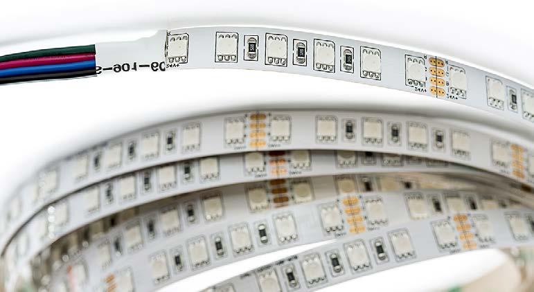 LED Bänder RGB LED Bänder RGB-W LED Band V96-RGB IP20 5.0 106 bis 325 lm/m PP6N Prolight 480 LED total, 96 LED pro 115.5W total, 23.1W pro Schneideeinheit: 62.