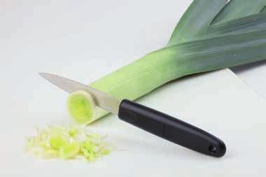Gemüsemesser ORANGE paring knife cuchillo mondador couteau d office zum schnellen Schälen von Gemüse to cut vegetables and