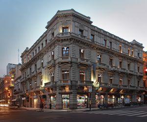 ARGENTINIEN CHILE Patagonien für Genießer HOTELS Buenos Aires Hotel Esplendor Buenos Aires (Komfort) Das Komfort Hotel Esplendor Buenos Aires besteht bereits seit 1880 und gilt als eines der ersten