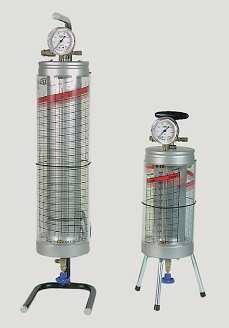 20 Charging cylinders heavy duty Füllzylinder in Ausführung heavy duty REFCO charging cylinders are built in heavy duty execution in order to fulfill every requirement.