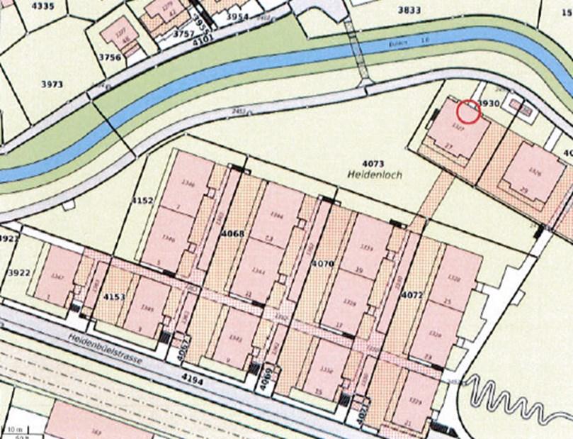 Die Wohnung mit Gartensitzplatz ist nach Süden ausgerichtet.