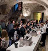 u 170 vini diversi u 19 produttori di vino di Appiano u 8 cantine ospiti di Caldaro u degustazione speciale: Vini dolci - Passiti con formaggi di Capriz u Test the Best: I migliori vini delle cantine