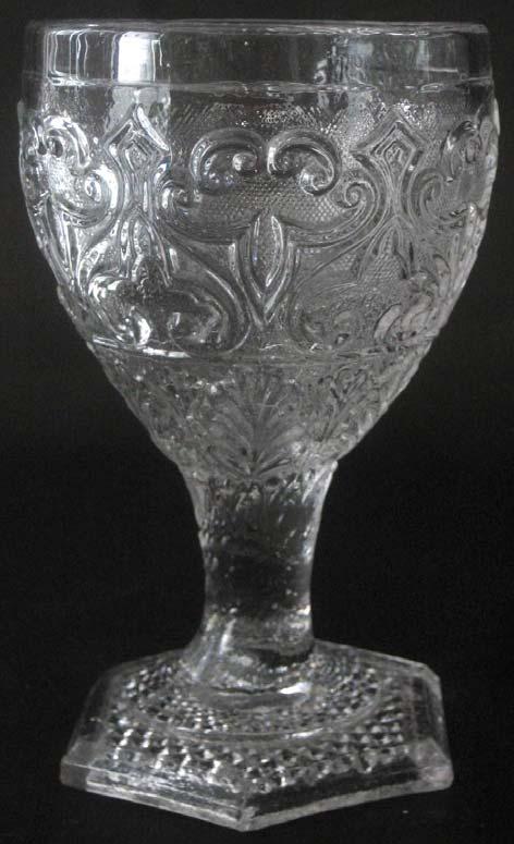 Sablée farbloses Pressglas, H 14,2 cm, D 8,5