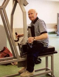 Effekt von körperlichem Training Bester Effekt bei Supplementierung und Training Seniorenheimbewohner 10 Wochen Intervention Alter: 87.1 ± 0.