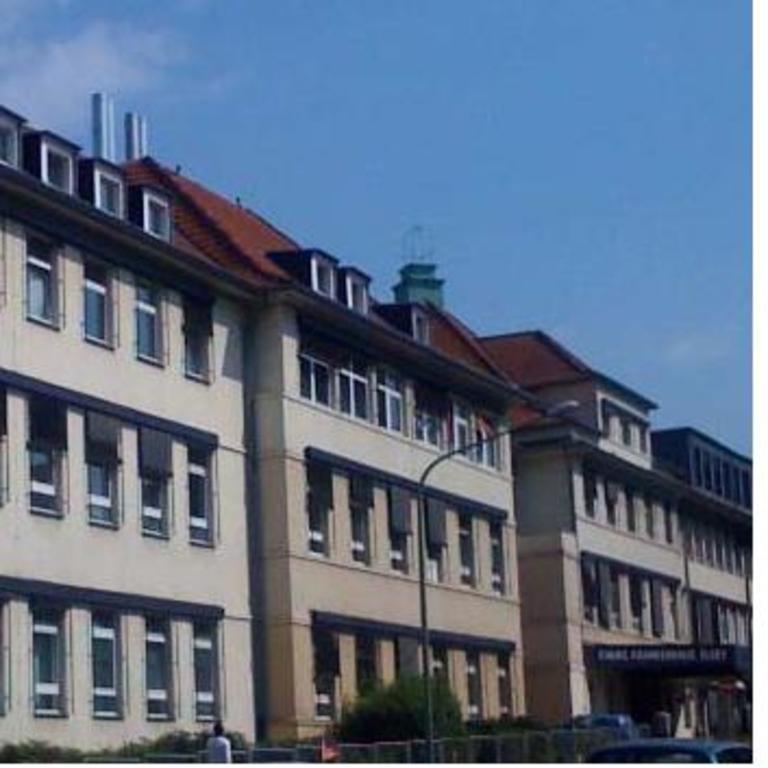 in Südwestfalen Einleitung Abbildung: Ev. Krankenhaus Hagen Elsey in Hohenlimburg, Krankenhaus der Grund - und Regelversorgung zusätzlich mit Schwerpunkt Drogen - und Suchtbehandlung.