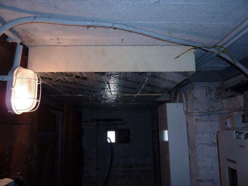 ENERGETISCHE SANIERUNSGMAßNAHMEN Dämmung der Kellerdecke, unterseitig 120 mm, PUR-Hartschaum, WLG 025 Dämmung der Fassade,