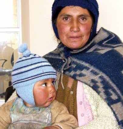 Sie lebt verarmt in abgeschiedenen Gebieten und Bergregionen Boliviens, wo die gesundheitliche Grundversorgung und die Schulbildung nicht ausreichend sind.
