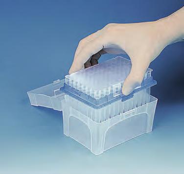 Pipettenund Filterspitzen Platzsparendes Design Im Vergleich zu den gefüllten TipBoxen wird die Abfallmenge durch die