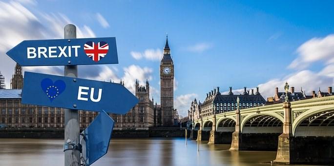 Nach Brexit-Abstimmung Unionsfraktion hofft weiter auf Vernunft im britischen Unterhaus Unionspolitiker bedauern das Nein des britischen Unterhauses zum Brexit-Vertrag.