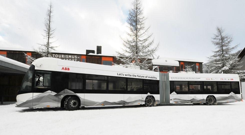 (Doppel -)gelenkbusse mit Schnell -Ladung: das TOSA -System Busse hoher Kapazität mit ABB-Schnell-Ladung unterwegs (Hess) Projektdaten Städte: Genf (12x 18m bus) Nantes (22x 24m bus) (Davos