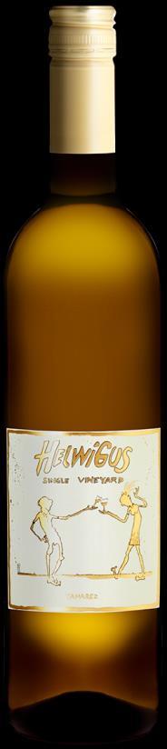 Weißwein DOC 2015 Rebsorten: Arinto, Tamarez Helles Gelb mit grünen Reflexen In der Nase Noten von Apfelblüte und Muskatnuss mit frischem Limonenduft.