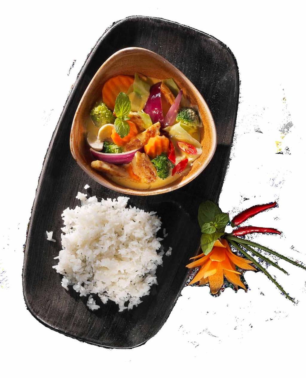 Thai-Currys vegetarisch Veganes Gemüsecurry Veganes Gemüsecurry in roter Thai-Currysauce mit süßem Thai Basilikum, Kokosmilch, Brokkoli, Karotten, Bambus, Weißkohl, Champignons und knackigen