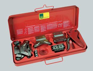 4295 Compact Ideal for site use For right and left hand use One hand operation Formers are easily interchangeable by bayonet catch Part No 98867 Bending table/biegeplan Kompakt Ideal für Montage Für
