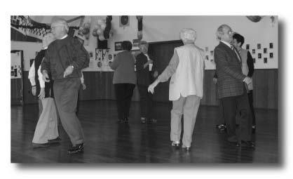 RWC - Clubgeschehen Seniorentanz im RWC Seit Anfang des Jahres bietet der RWC junggebliebenen Senioren die Möglichkeit, das Hobby Tanzen auszuüben. Jeden Mittwoch um 10.