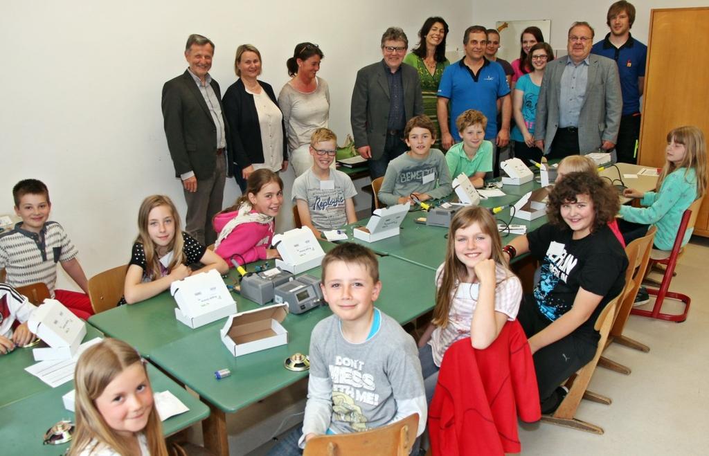 Grundschulen: Technik für Kinder seit 2011 1.