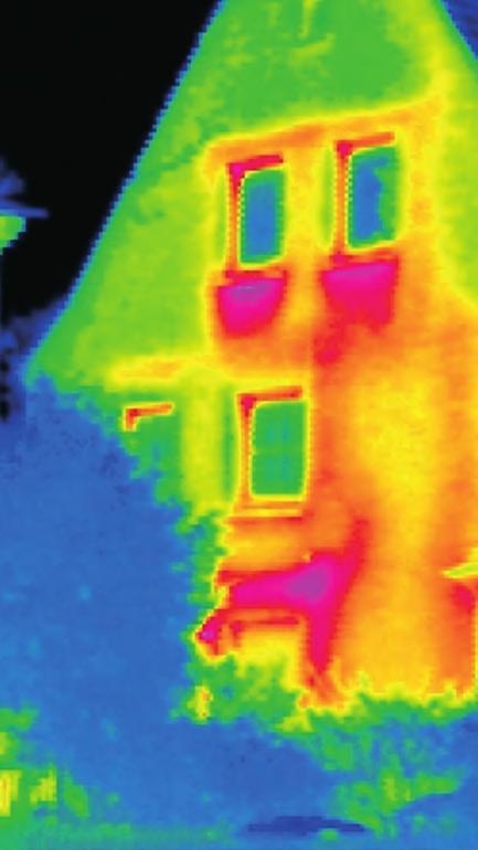 Schwachstellen sichtbar machen und Energielecks schließen Thermografie Nichts entgeht der Wärmebildkamera Energetische Schwachstellen am eigenen Haus lassen sich mit der Thermografie sichtbar machen.