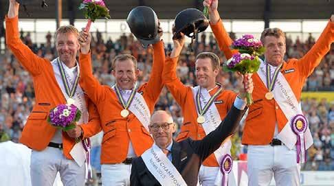EM-Titel: Oranje-Team überzeugte erneut Deutsche Gold-Mission blieb ein Traum Von Dieter Ludwig Zum vierten Mal nach 1977 wurde eine niederländische Springreiter-Equipe Europameister in Aachen vor