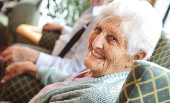 Das Bodenseeufer ist etwa 20 Gehminuten entfernt. Das Sozialzentrum bietet Wohneinheiten für 60 pflegebedürftige Seniorinnen und Senioren sowie Kurzzeitpflegeplätze.