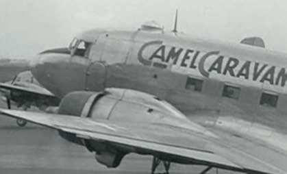 Jubiläums dieser historischen Ereignisse erscheinen bei Herpa im Maßstab 1:200 und als Snap-Fit-Modelle Nachbildungen der Douglas C-47 und als Formneuheit in 1:200 der C-54 (DC-4), die bei diesen