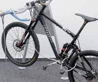 Fahrradständer Wartehaus BALANCE Modell C Radtypen: Befestigungsarten: Geeignet für normale Fahrräder mit verschiedenen Lenkertypen und allen Reifenbreiten.